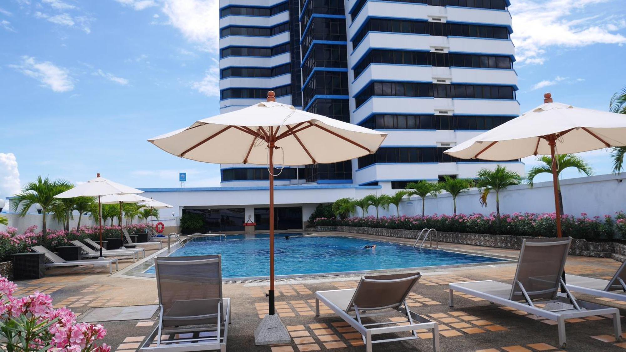 Royal Phuket City Hotel - Sha Extra Plus Extérieur photo